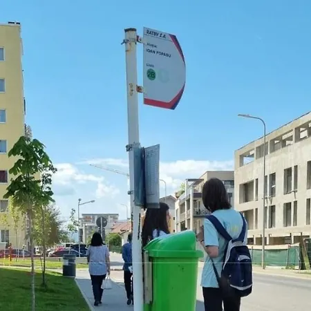 Valcom Residents Coresi 2 Апартаменти *