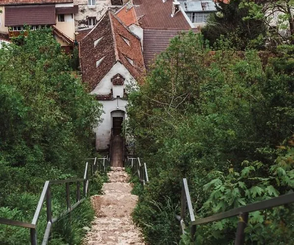 Valcom Residents Coresi 2 * Braşov